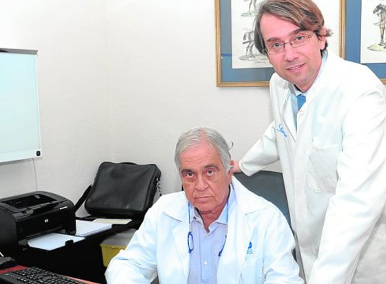 Médicos malagueños abanderan técnica pionera contra cáncer de próstata