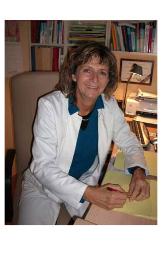 Urología Feminina Consulta, Cirugía, Intervenciones Minimamente Invasivas. Dra Schnabl Marbella